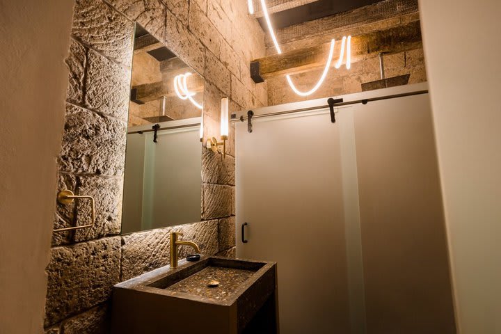 Baño en una master suite