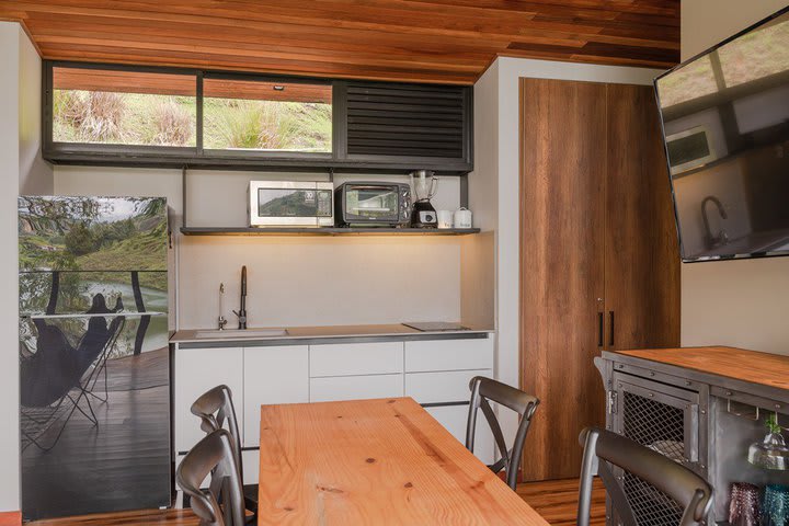 The kitchen of a Premium cabin with Jacuzzi