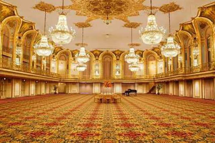 The Grand Ballroom at the Hilton Chicago hotel spans more than 1,100 square meters (11,840 sq ft)