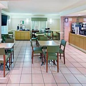 La Quinta Inn by Wyndham San Antonio Lackland