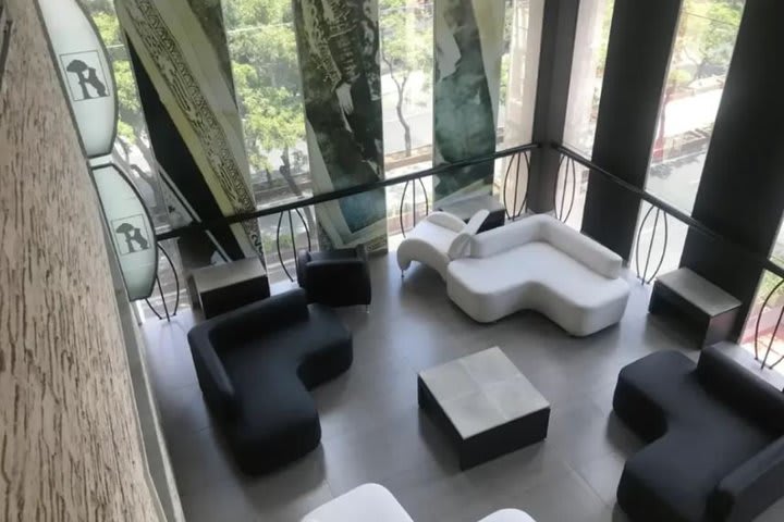 Modern sitting area