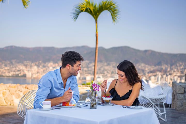 Breakfast on the terrace at Bellavista restaurant