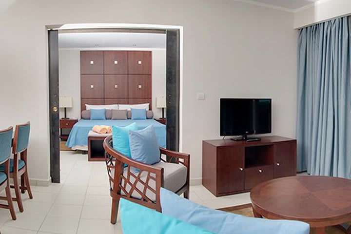 Guest rooms are equipped with satellite TV