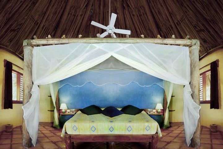 Accommodations are equipped with ceiling fan