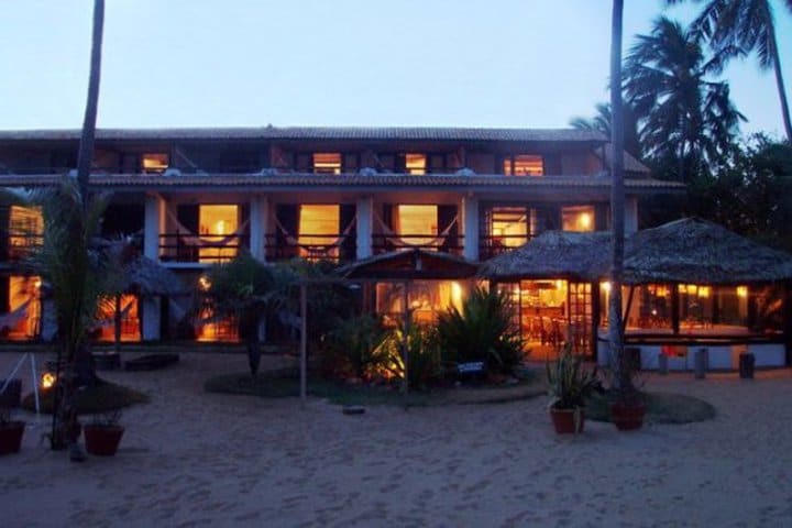 Exterior view of Porto da Lua hotel on Praia do Forte
