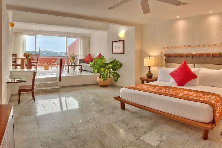 Brisas beach club suite 1 king