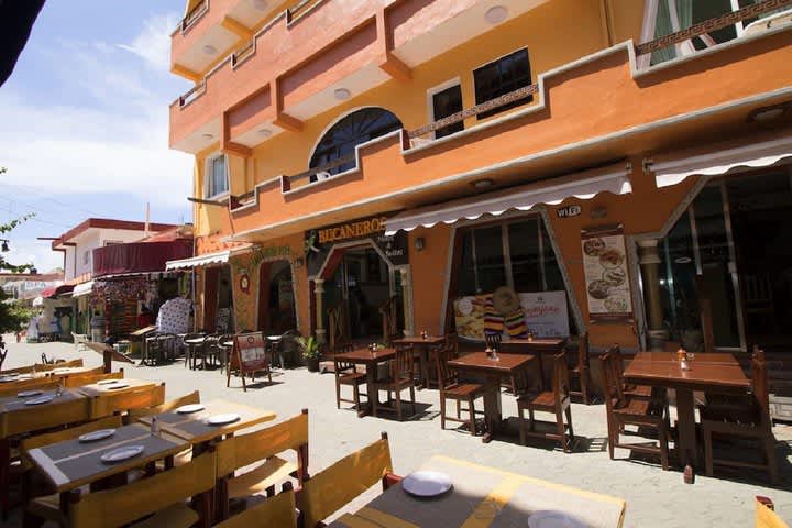 PriceTravel - Viaja fácil, sin pretextos