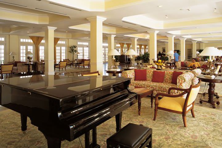 Piano en el lobby de Sauípe Class