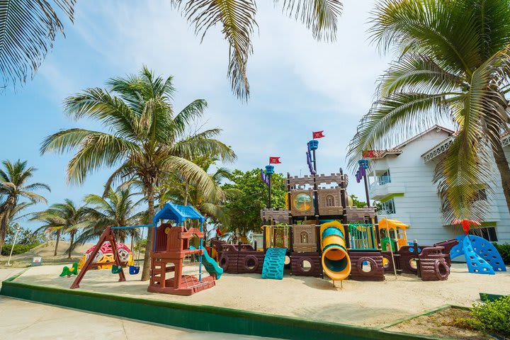 Capitán Estrella children's club has a playground with the shape of a ship