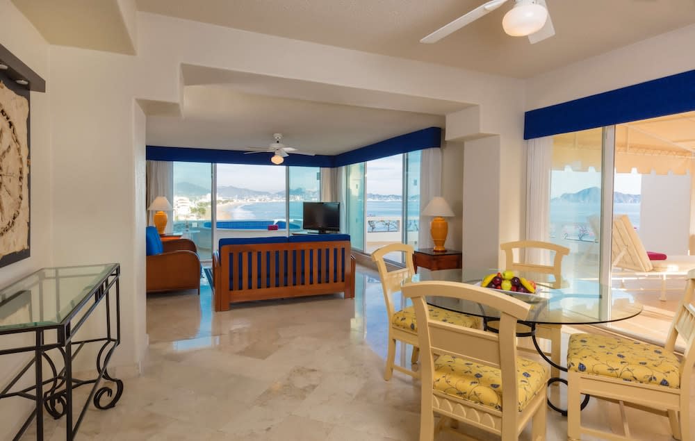 Img - Master Suite Premium Level with Sea Front View and Private Swimming Pool