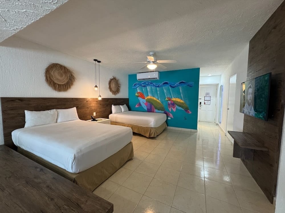 Img - Junior Suite Royal Ocean View