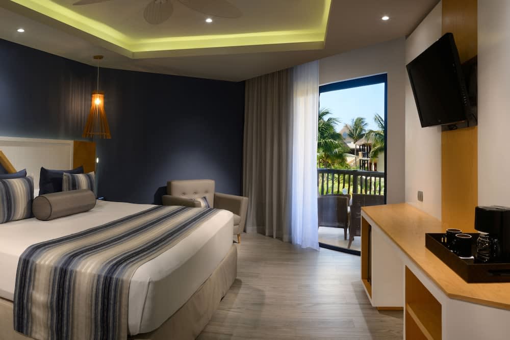 Img - Privileged Premium Deluxe