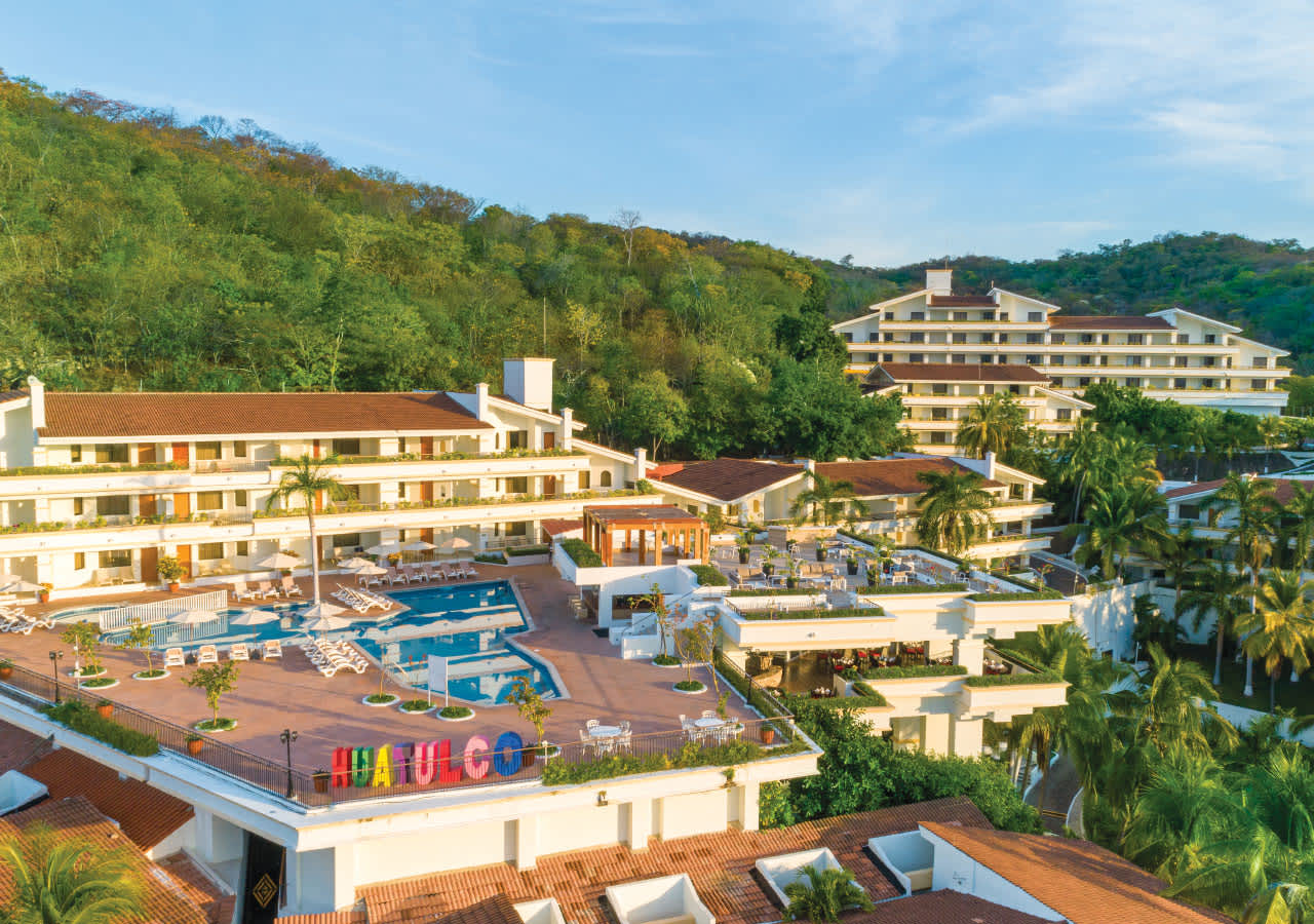  Park Royal Beach Huatulco