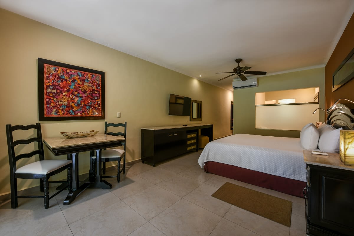 Img - Beachfront junior suite - BFSE