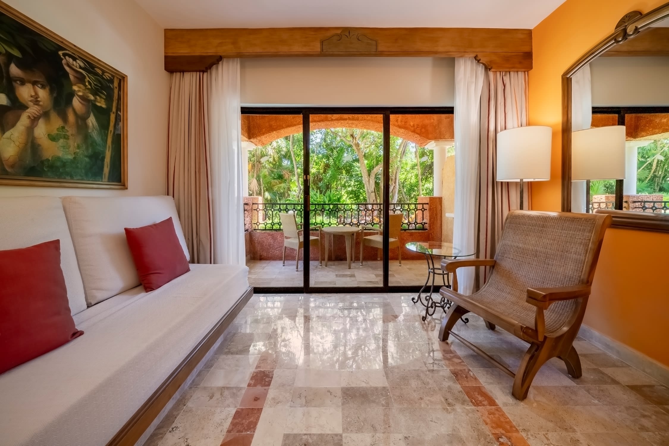 Img - Premium tropical view