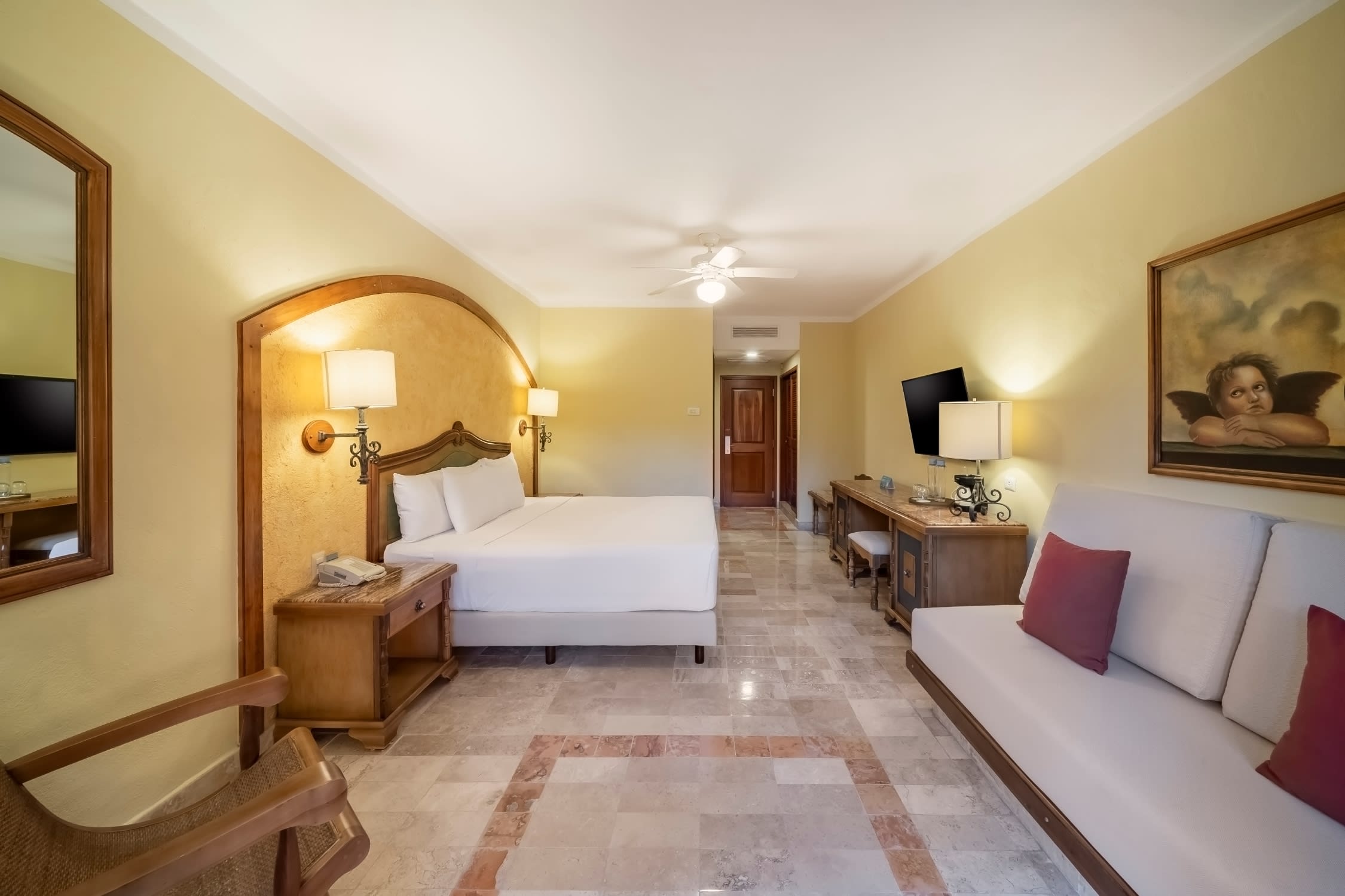 Img - Premium near pool - DBNP