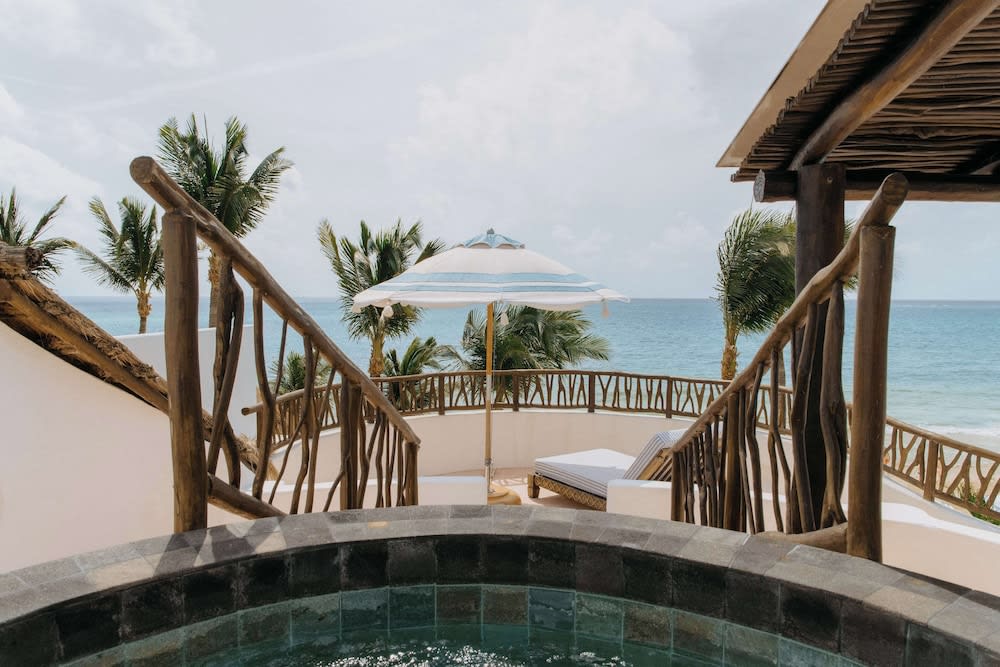 Img - Suite, 1 Bedroom, Oceanfront (Plunge Pool)