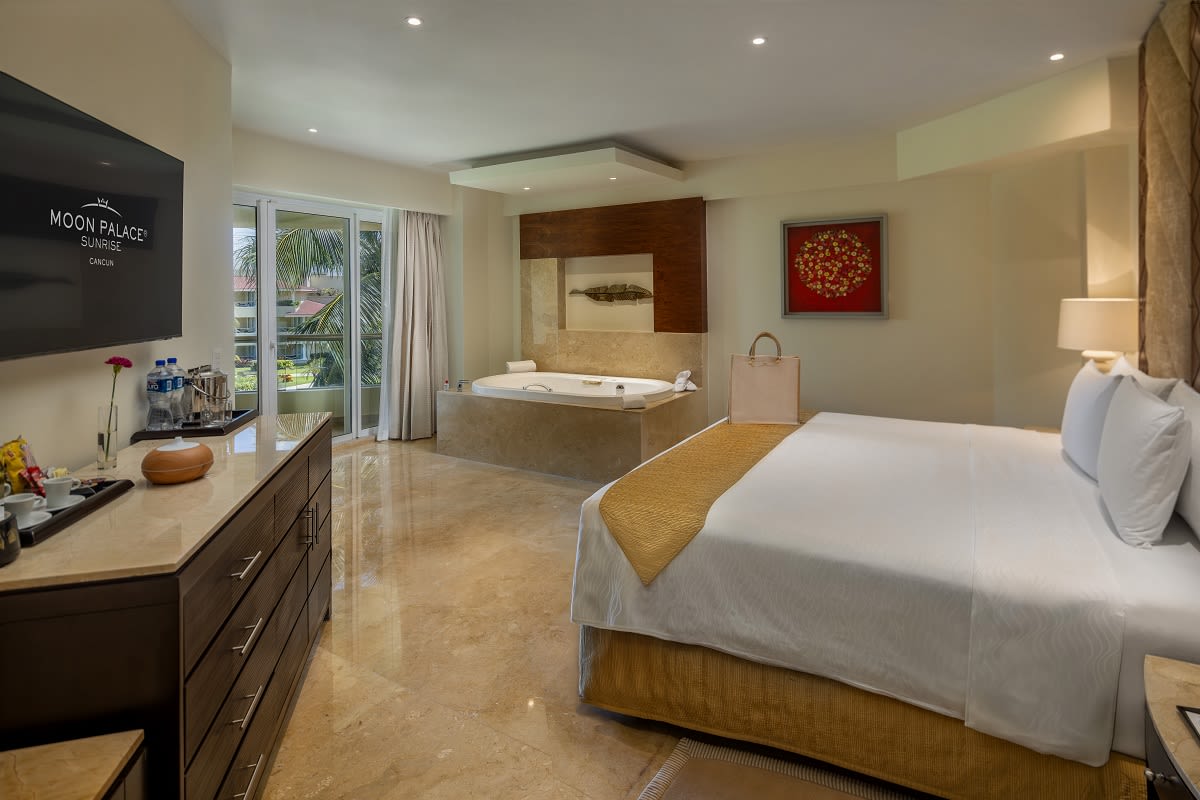 Img - Superior Governor Suite