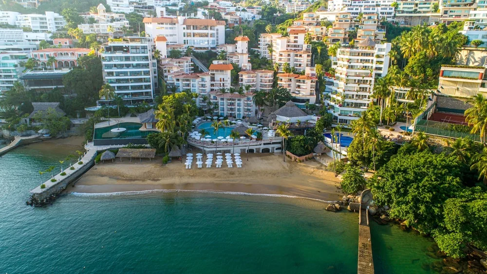 Img - Deluxe ocean view - nonrefundable