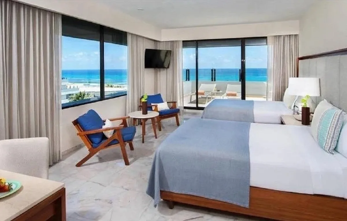 Img - Family suite with terrace