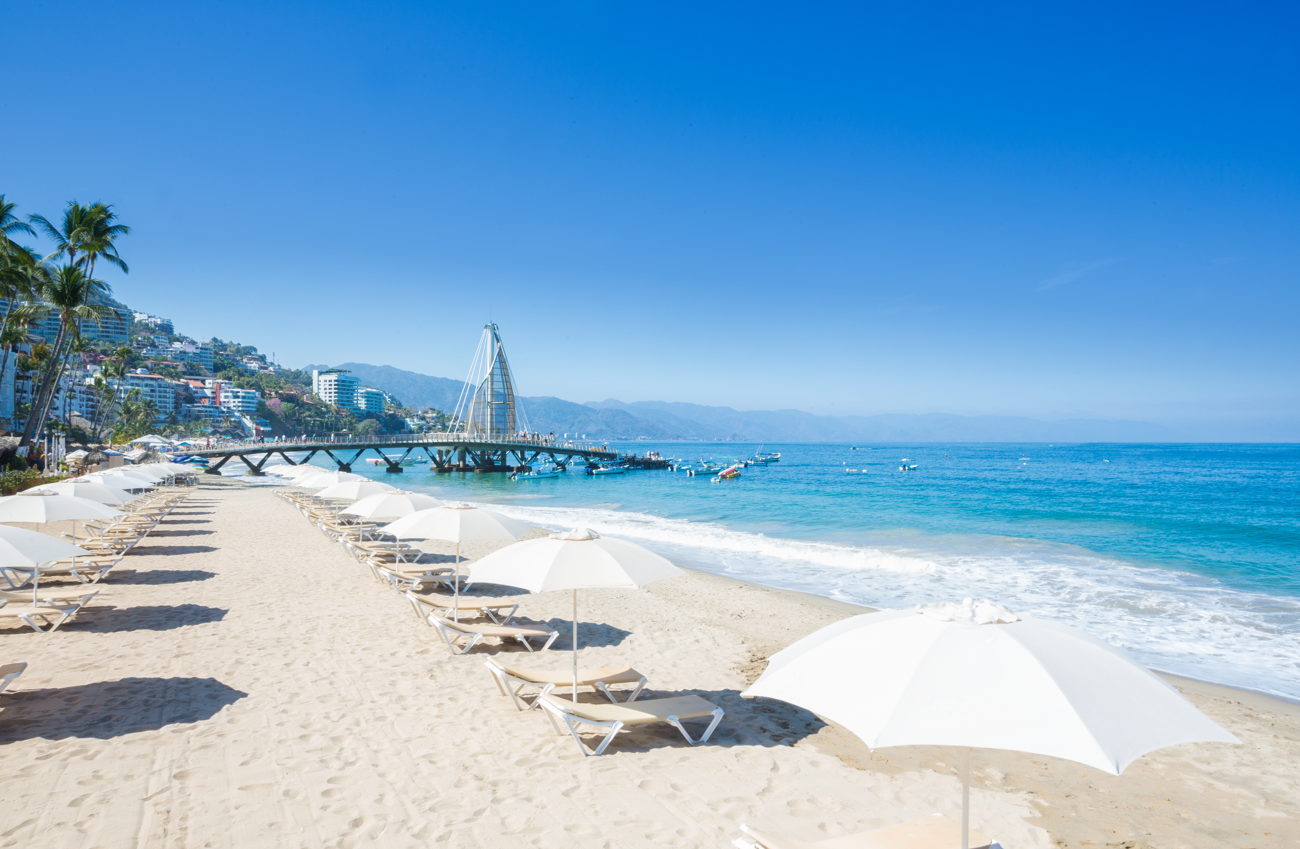  Playa Los Arcos Beach Resort & Spa