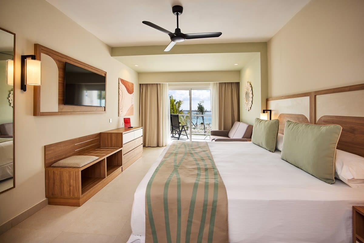 Img - Double Room Ocean Front