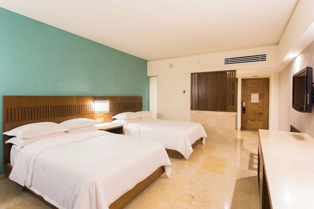Img - Deluxe Room, 2 Double Beds, Ocean View