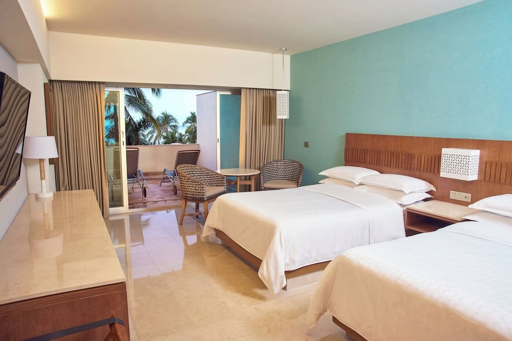 Img - Deluxe Room, 2 Double Beds, Terrace, Garden View