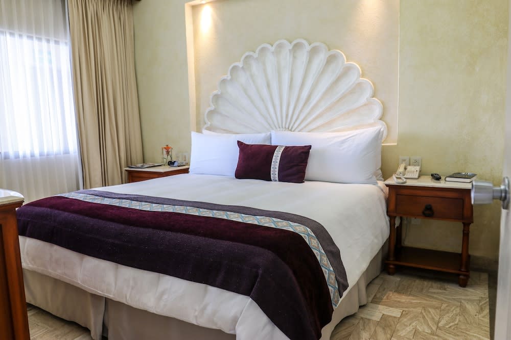 Img - Suite, 1 Bedroom, Ocean View