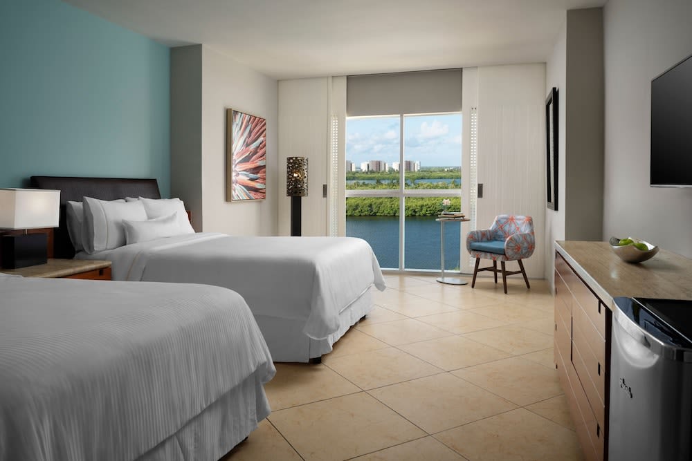Img - Room, 2 Double Beds, Lagoon View