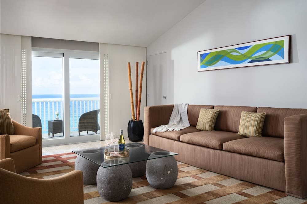 Img - Suite, 1 Bedroom, Non Smoking, Ocean View
