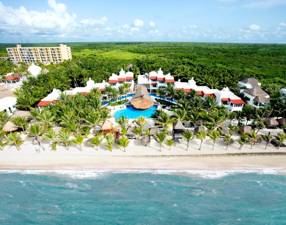 Hidden Beach Resort Au Naturel Adults Only, Transfer, Catamaran, Cenote & More Inclusive