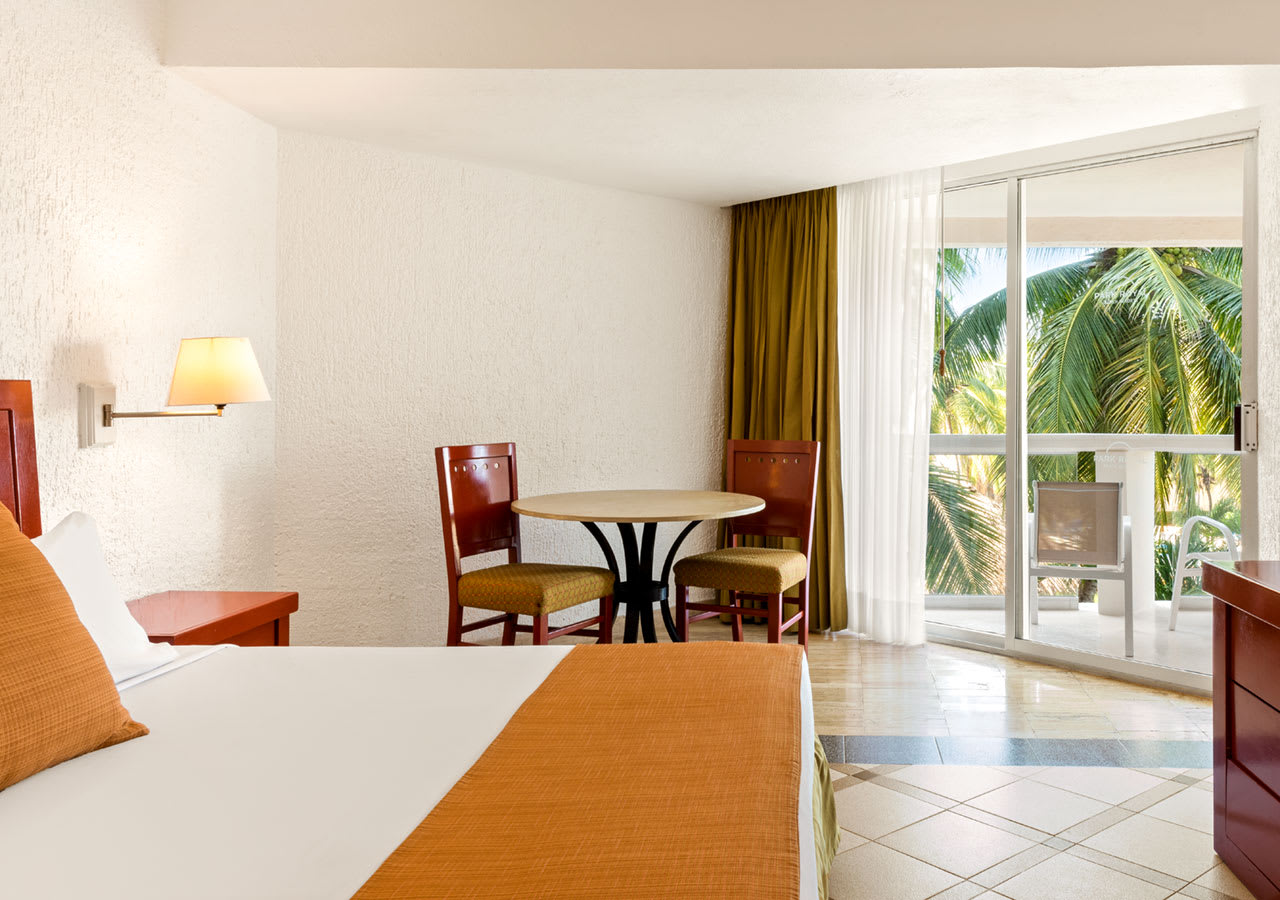 Img - Deluxe Nature View King - nonrefundable