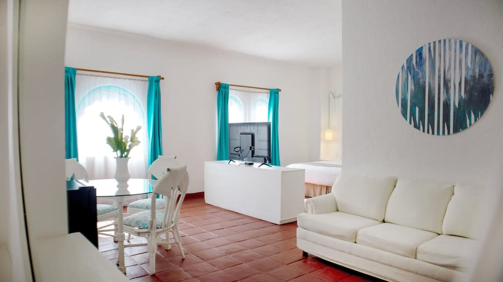 Img - Deluxe Suite