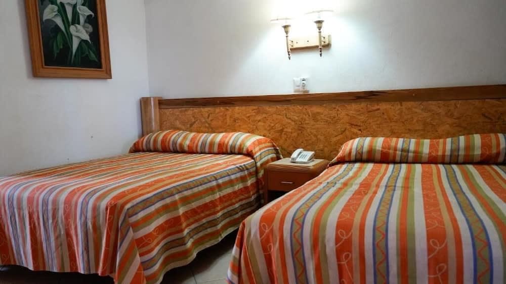 Img - Basic Room