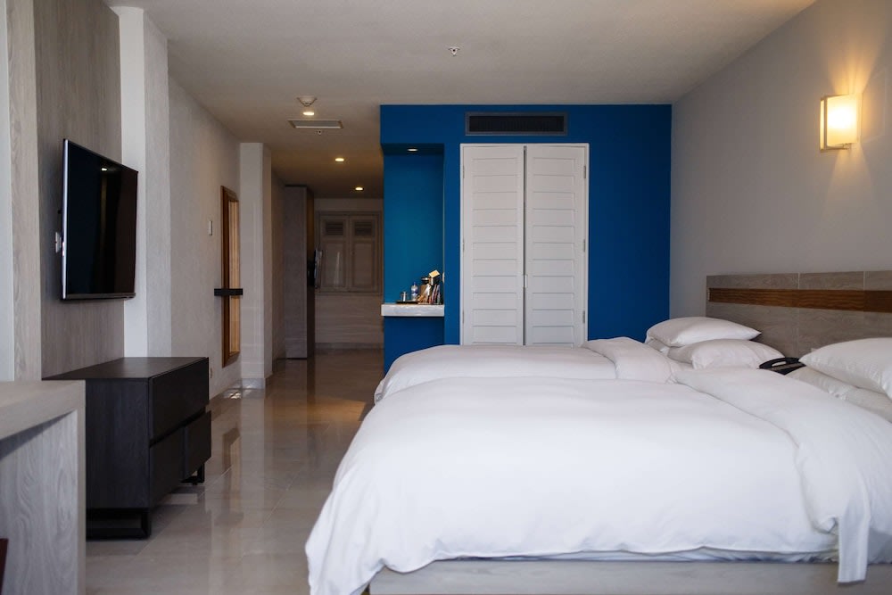 Img - Room, 2 Double Beds, Non Smoking (Interior View)