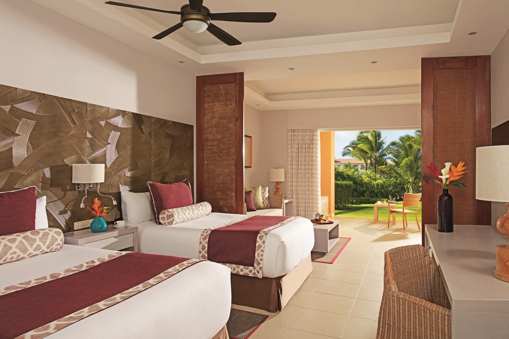Img - Preferred Club deluxe partial ocean view double - NPCQOV