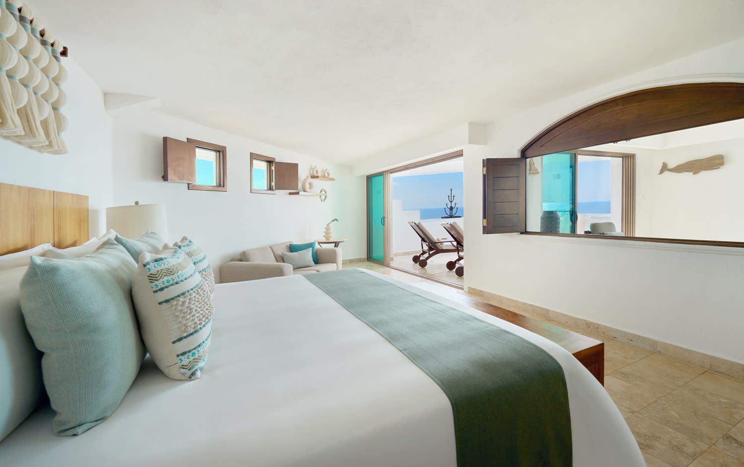 Img - Master suite with Jacuzzi oceanfront free wifi - room only