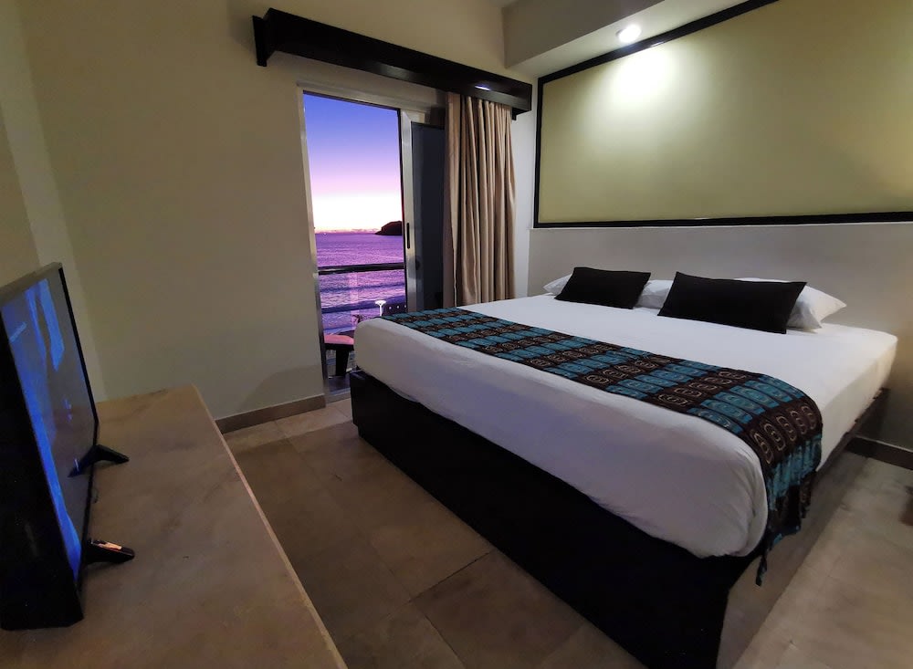 Img - Standard Room, Ocean View