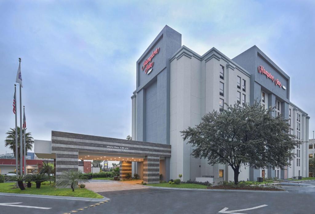 Hampton Inn by Hilton Monterrey Galerías Obispado