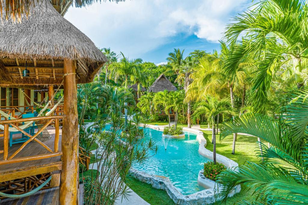 Habitación Palapa con vistas al jardín y cama extragrande