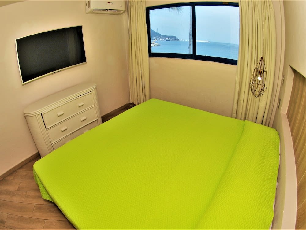 Img - Master Suite - Ground Floor