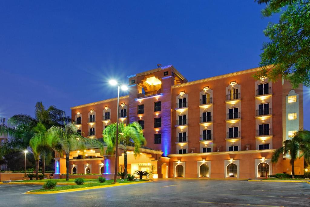 Holiday Inn Express Monterrey Galerias, an IHG Hotel