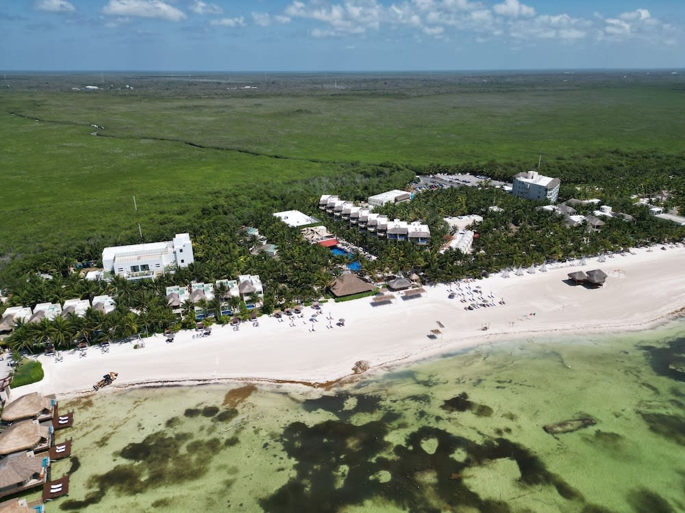 El Dorado Maroma, Transfer, Catamaran, Cenote & More Inclusive