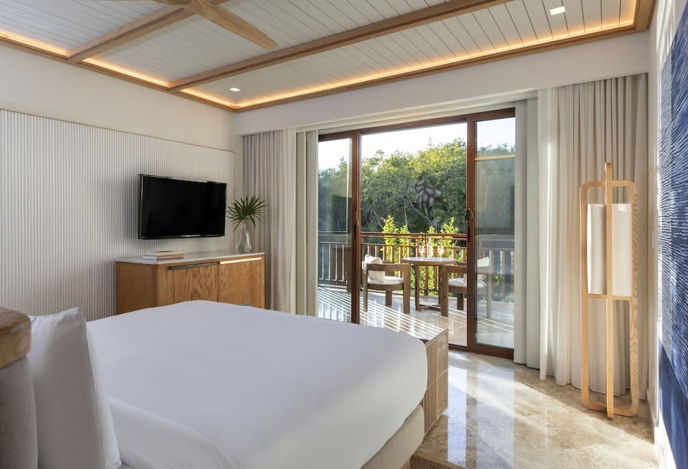 Img - Casita, Room, 1 King Bed, Canal View, Beachside