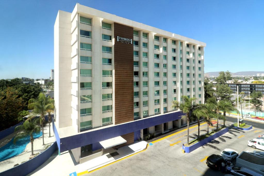 Staybridge Suites Guadalajara Expo