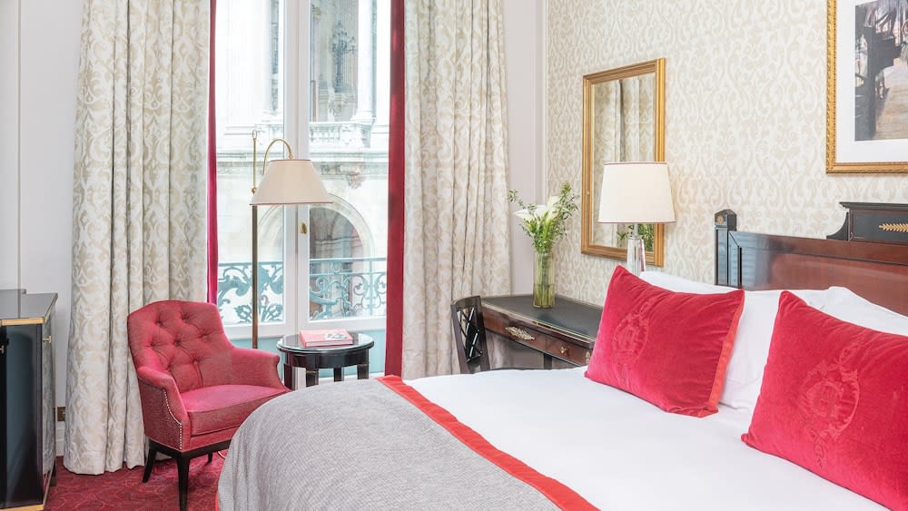 Img - Classic Room, 1 King Bed, Balcony (Opera View)
