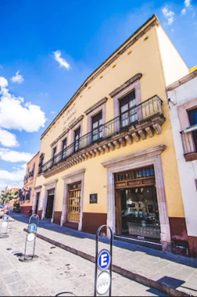 PriceTravel - Viaja fácil, sin pretextos