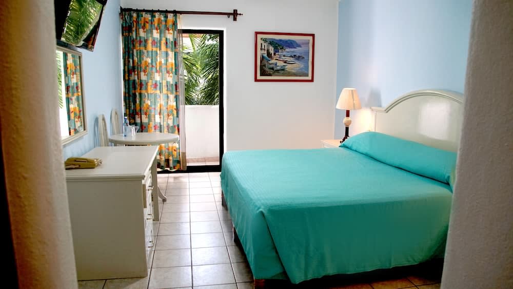Img - Standard Room, 1 King Bed