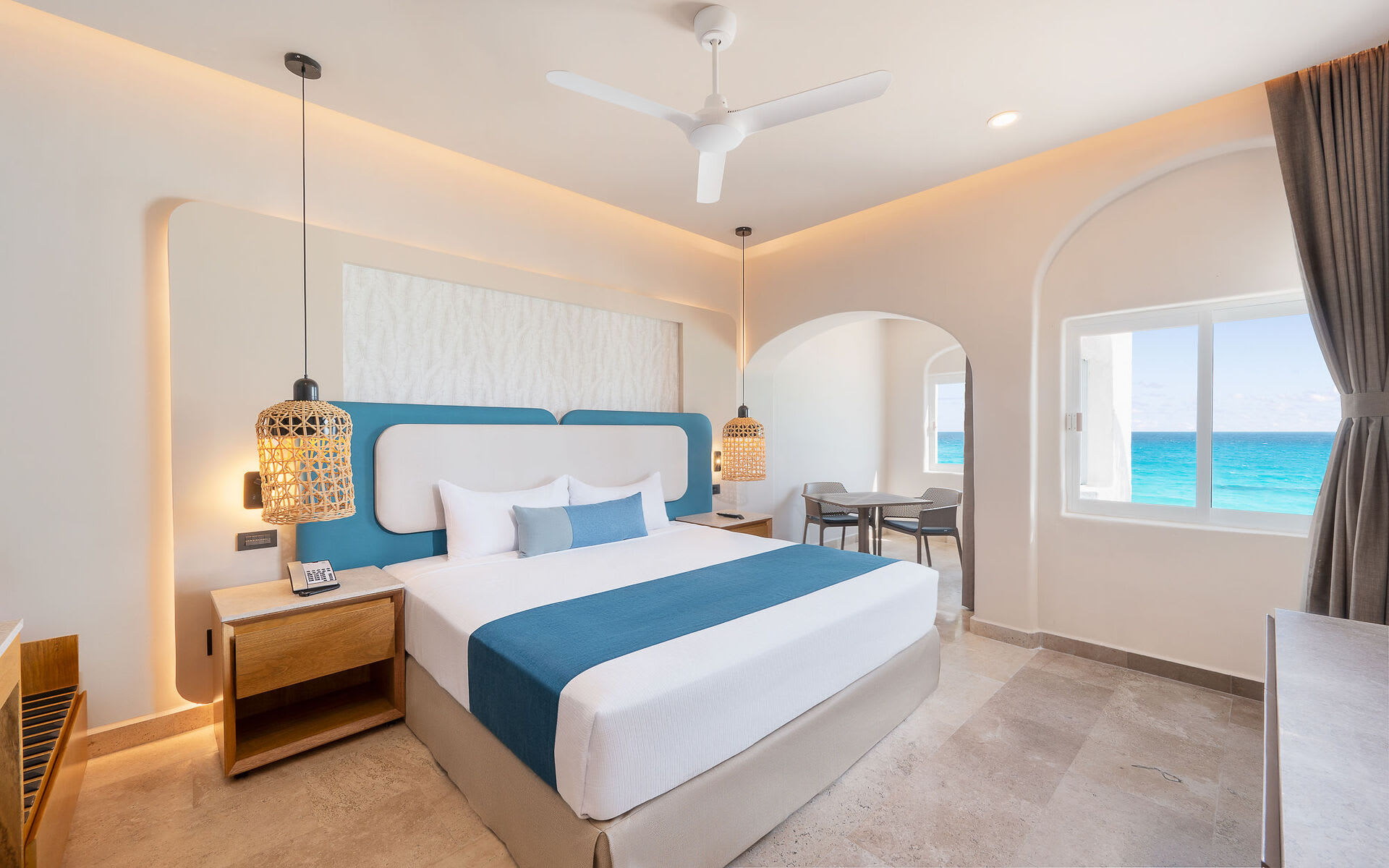 Img - Luxury ocean view